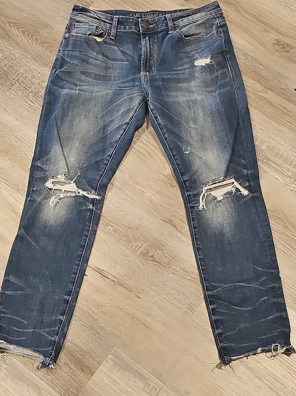 American Eagle Outfitters Men’s Distressed Slim Dark Blue Jeans